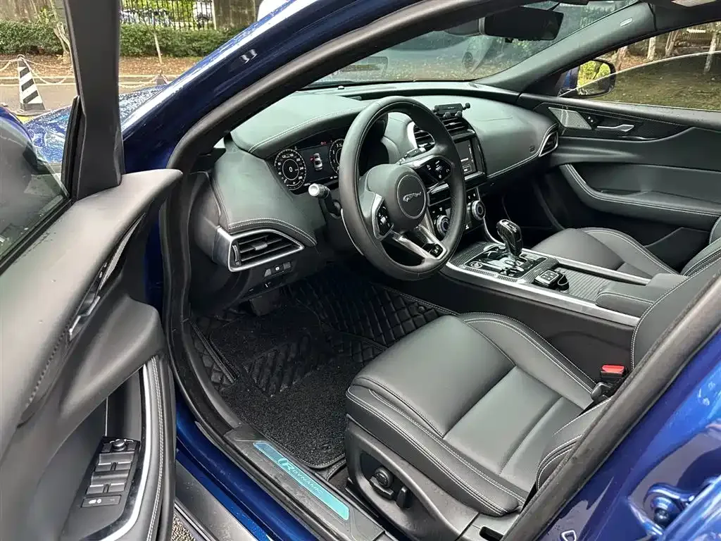 Jaguar XEL 2022 из CN, фото 3