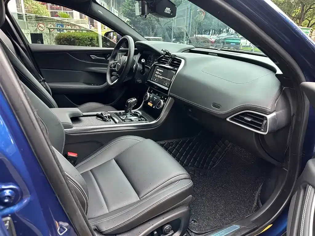 Jaguar XEL 2022 из CN, фото 7