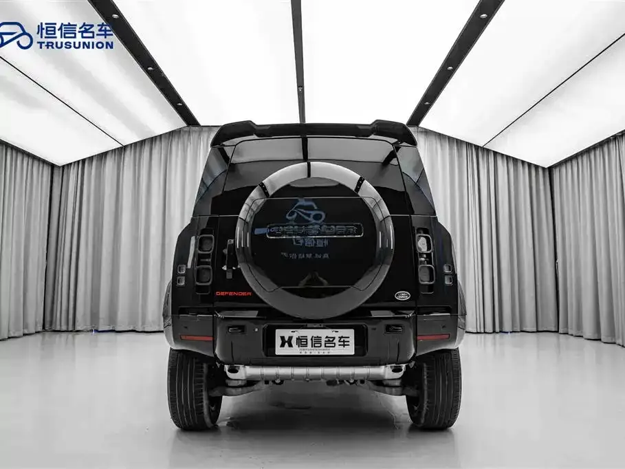 Land Rover Defender — фото 3