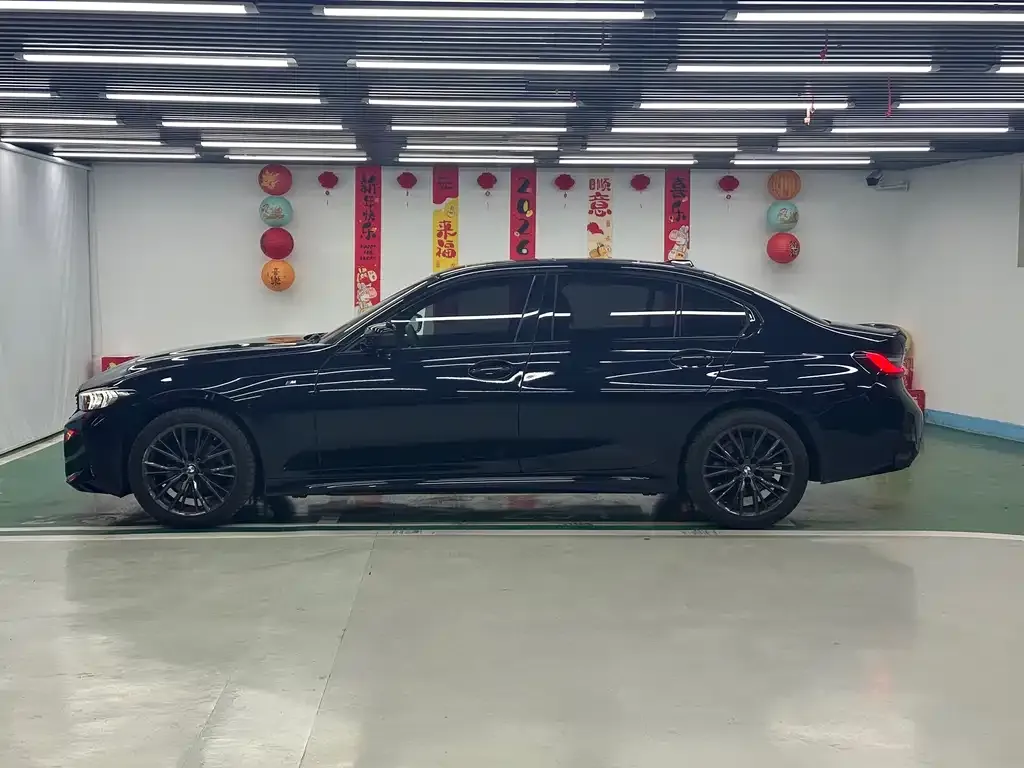 BMW 3 Series 2023 из CN, фото 3