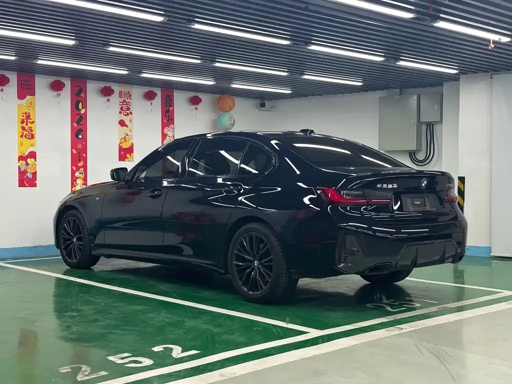 BMW 3 Series 2023 из CN, фото 7