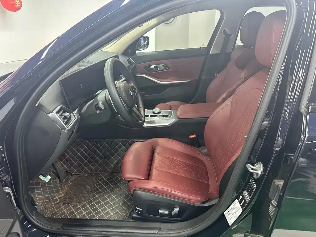 BMW 3 Series 2023 из CN, фото 9