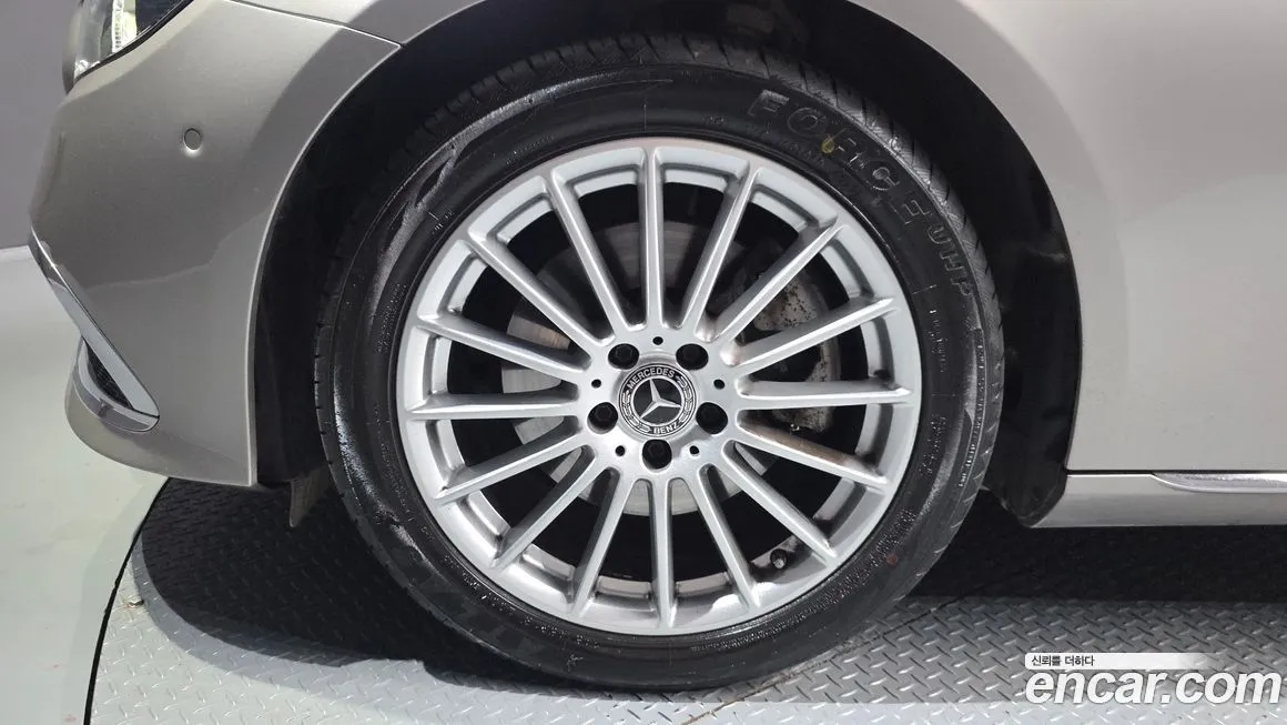 Mercedes-Benz E-Class 2022 из KR, фото 6