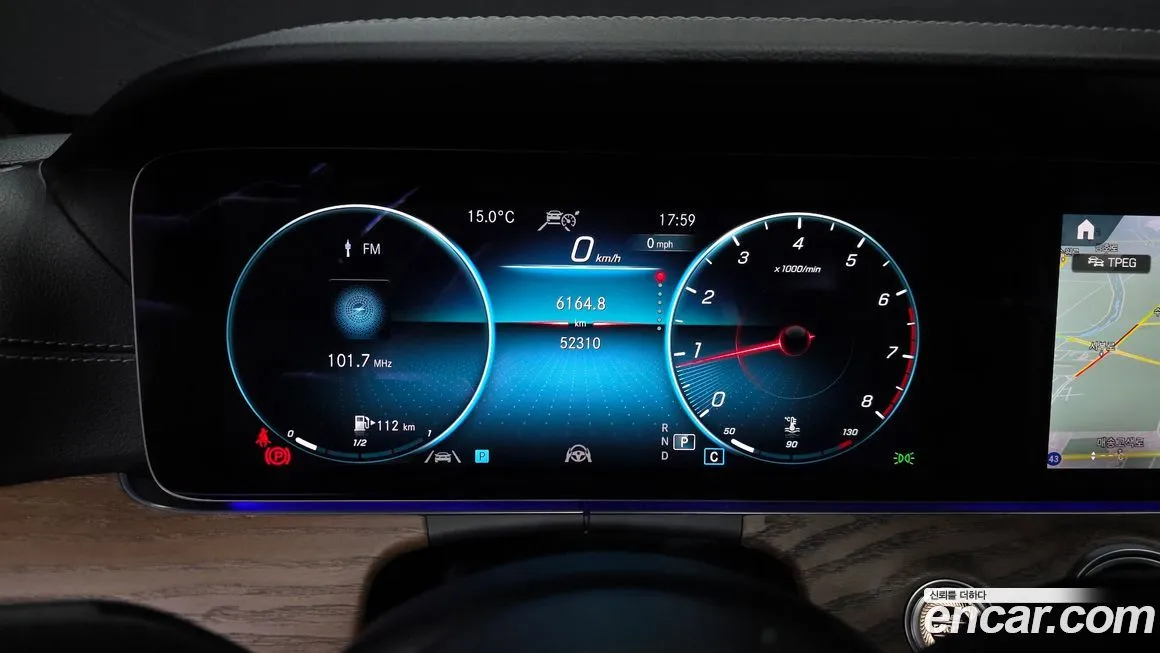 Mercedes-Benz E-Class 2022 из KR, фото 7