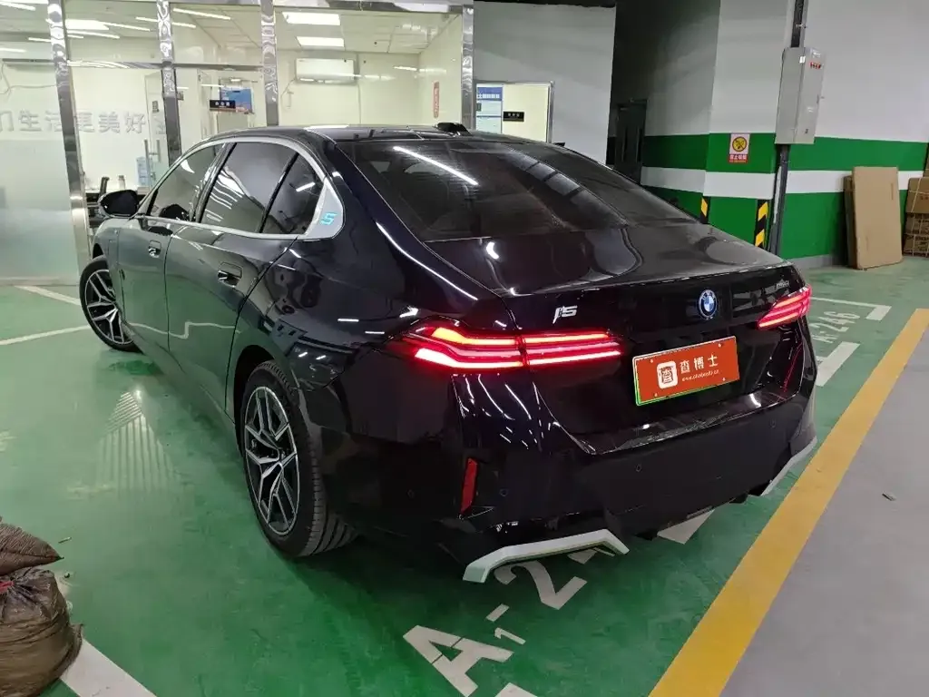 BMW i5 2024 из CN, фото 8