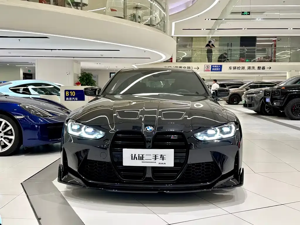 BMW M4 — фото 10