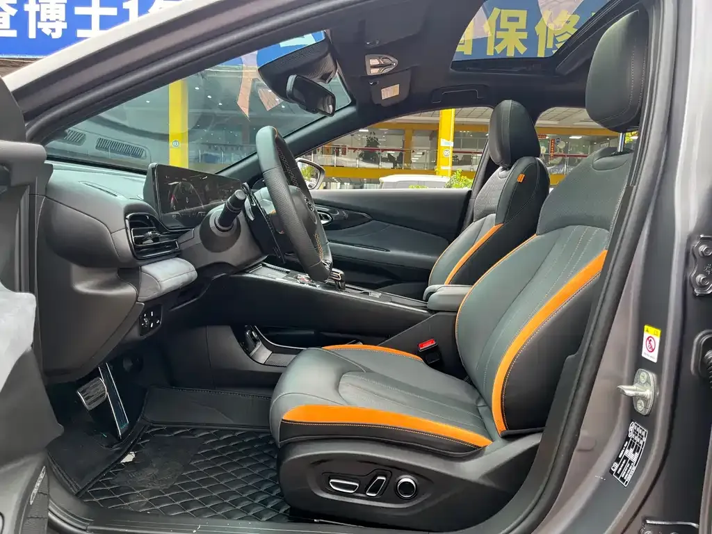 GAC Motor Shadow Leopard — фото 7
