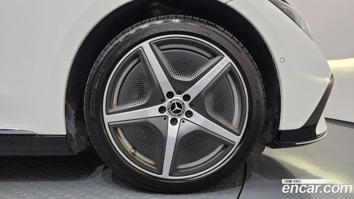 Mercedes-Benz EQE 2023 из KR, фото 10