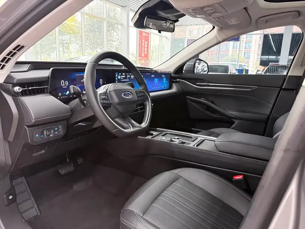 Ford Mondeo 2025 из CN, фото 3