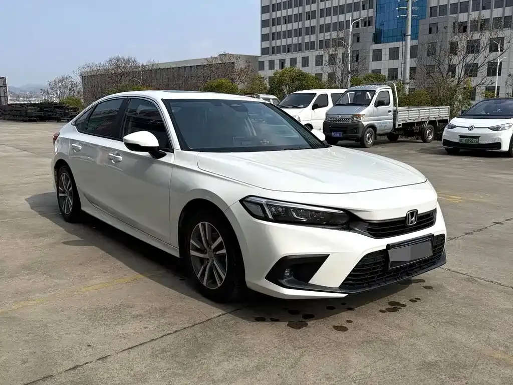Honda Civic — фото 8