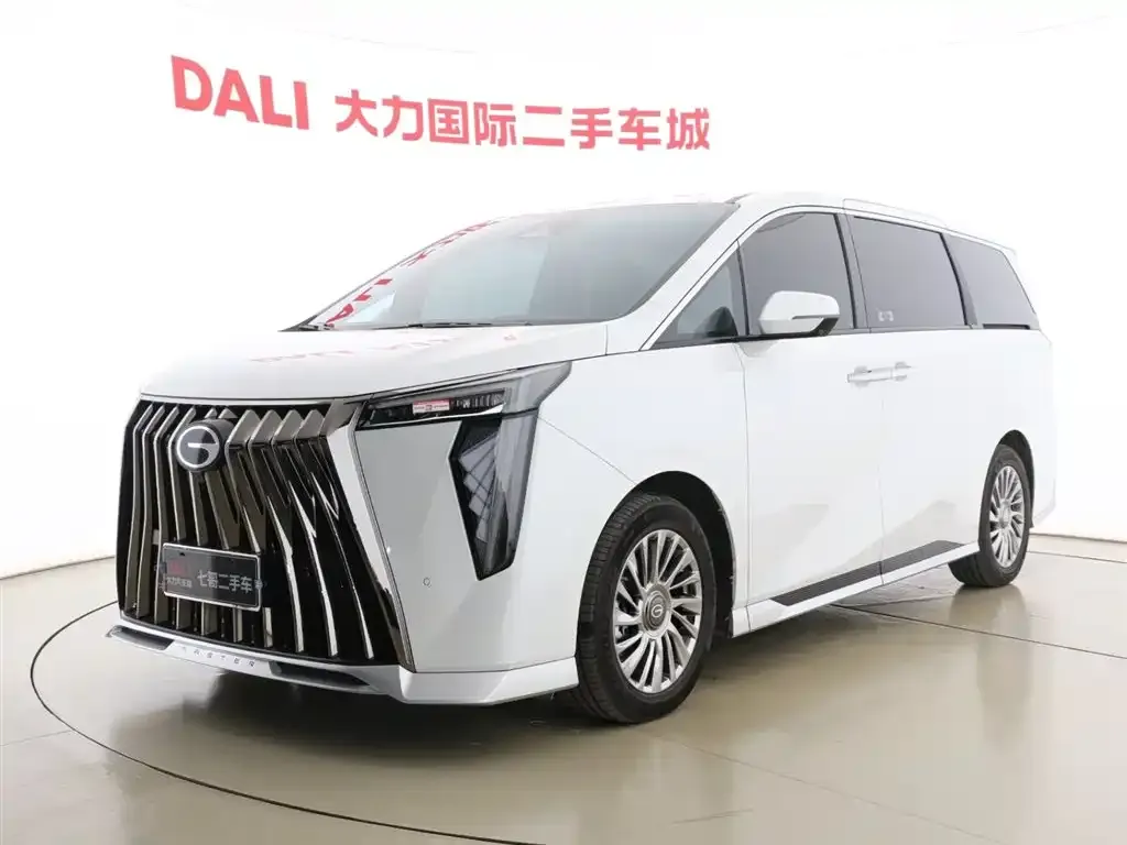 GAC Motor Trumpchi M8 — фото 1