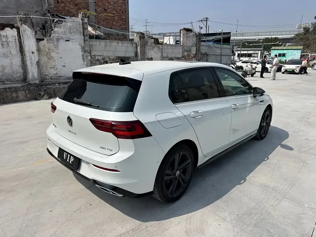 Volkswagen Golf 2021 из CN, фото 5