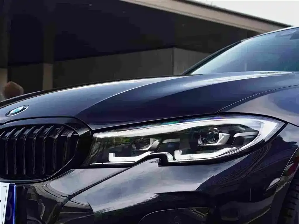 BMW 3 Series 2022 из CN, фото 3