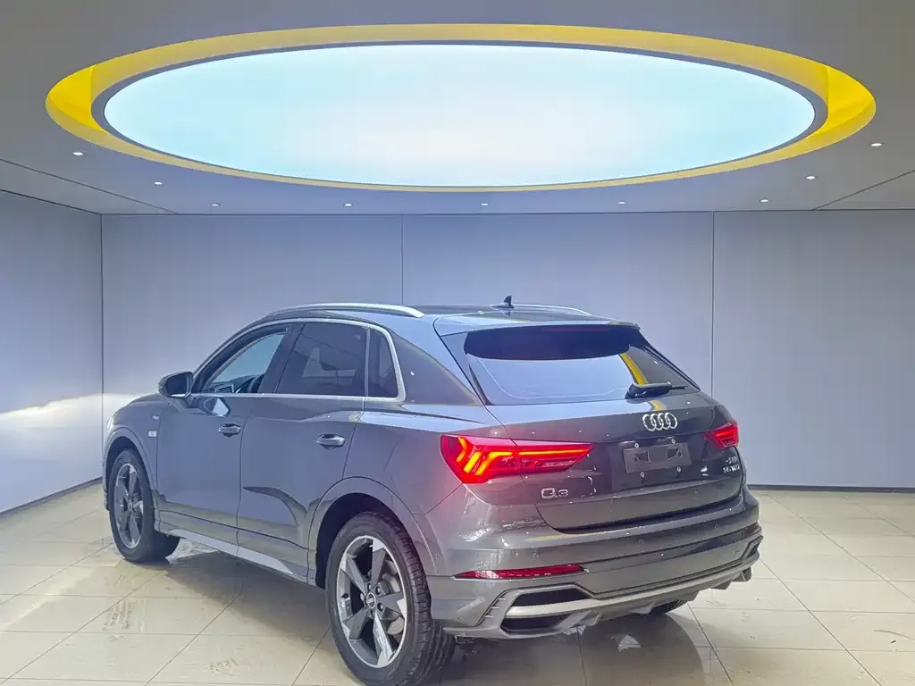 Audi Q3 2022 из CN, фото 7