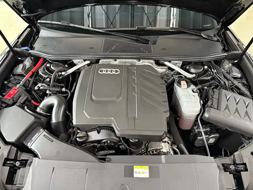 Audi A6L 2024 из CN, фото 7