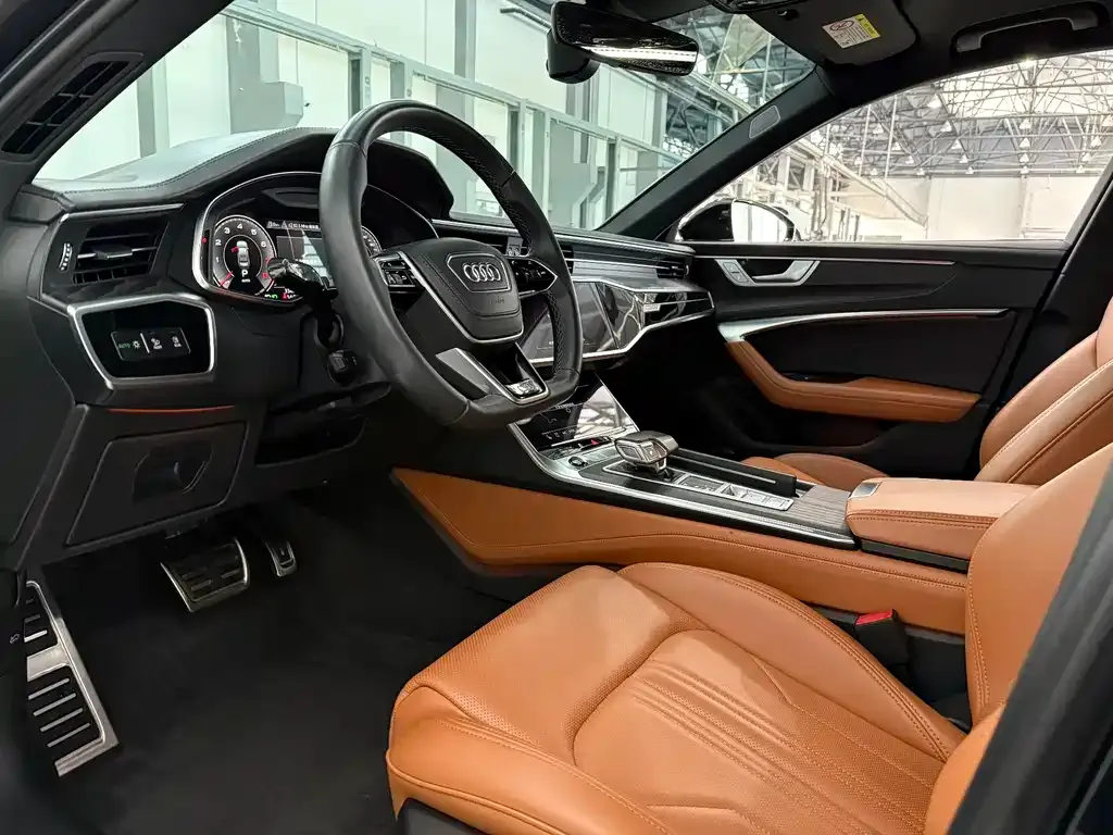 Audi A6L 2024 из CN, фото 3