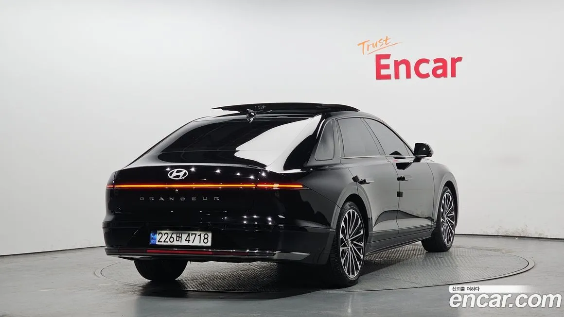 Hyundai Grandeur 2023 из KR, фото 3