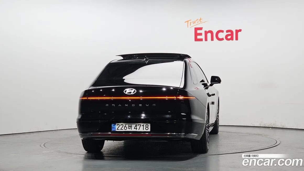 Hyundai Grandeur 2023 из KR, фото 2
