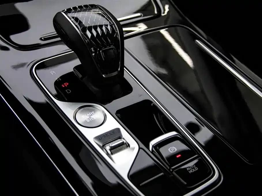 GAC Motor Trumpchi E9 — фото 3