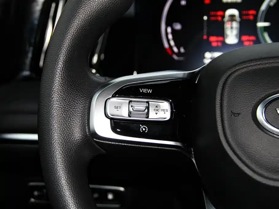 GAC Motor Trumpchi E9 — фото 10