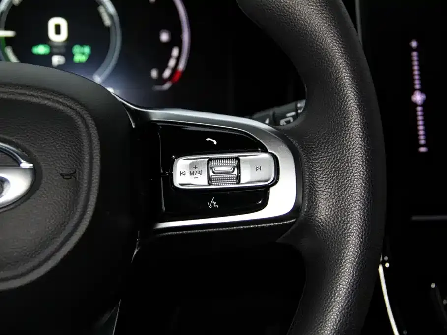 GAC Motor Trumpchi E9 — фото 6