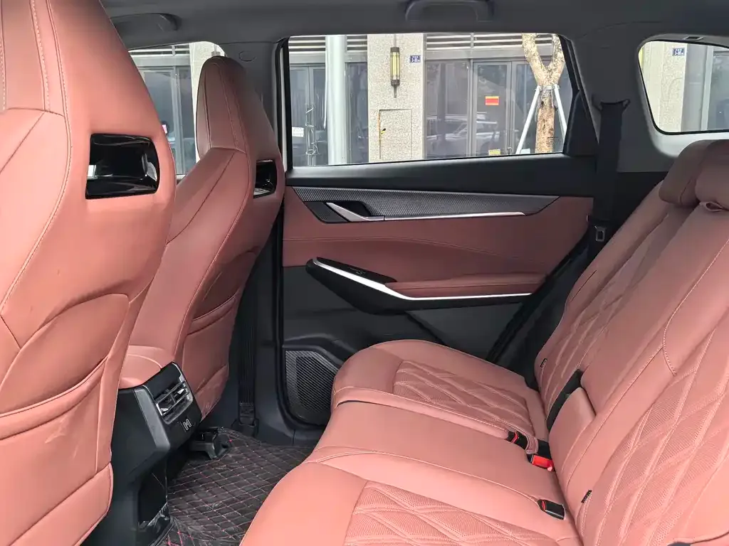 Changan CS75PLUS 2023 из CN, фото 2
