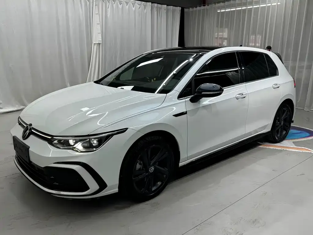 Volkswagen Golf 2021 из CN, фото 1