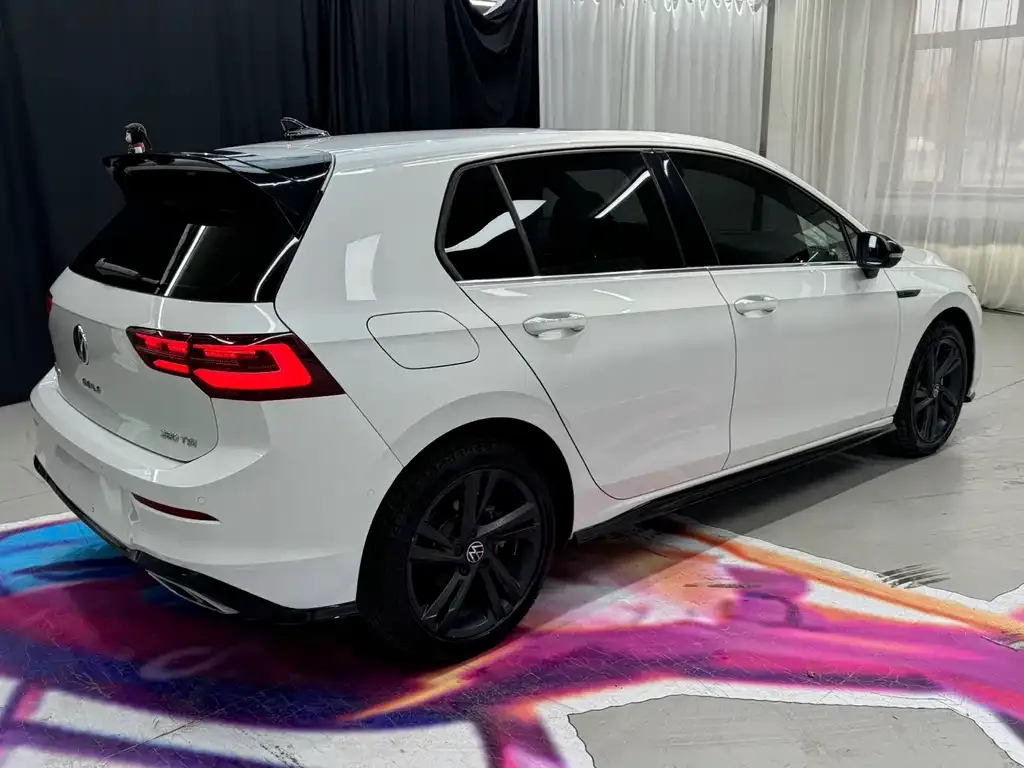 Volkswagen Golf 2021 из CN, фото 5