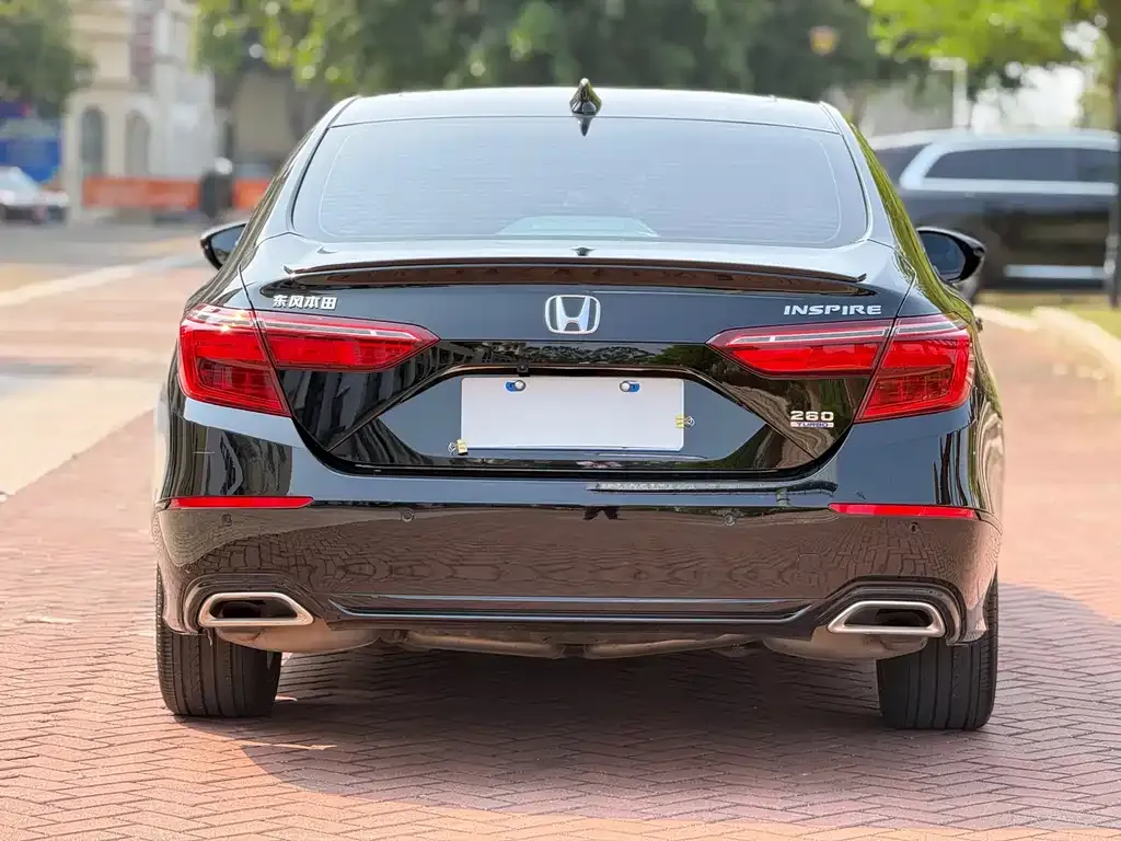 Honda Inspire — фото 6