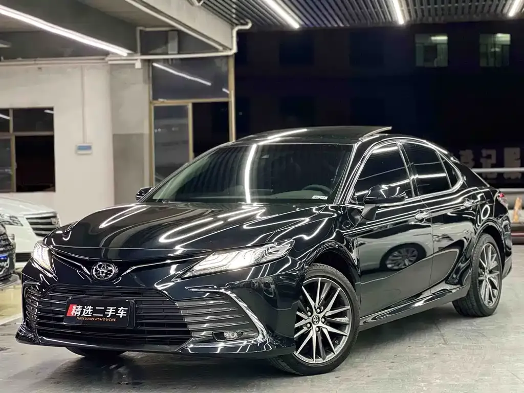 Toyota Camry 2022 из CN, фото 1