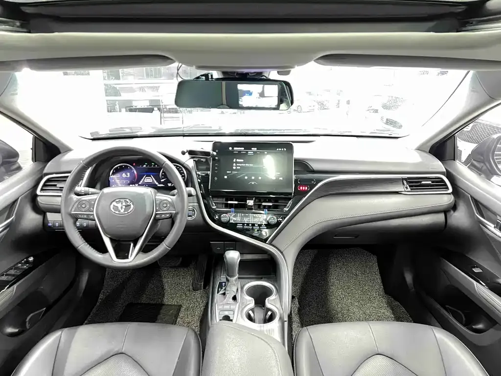 Toyota Camry 2022 из CN, фото 3
