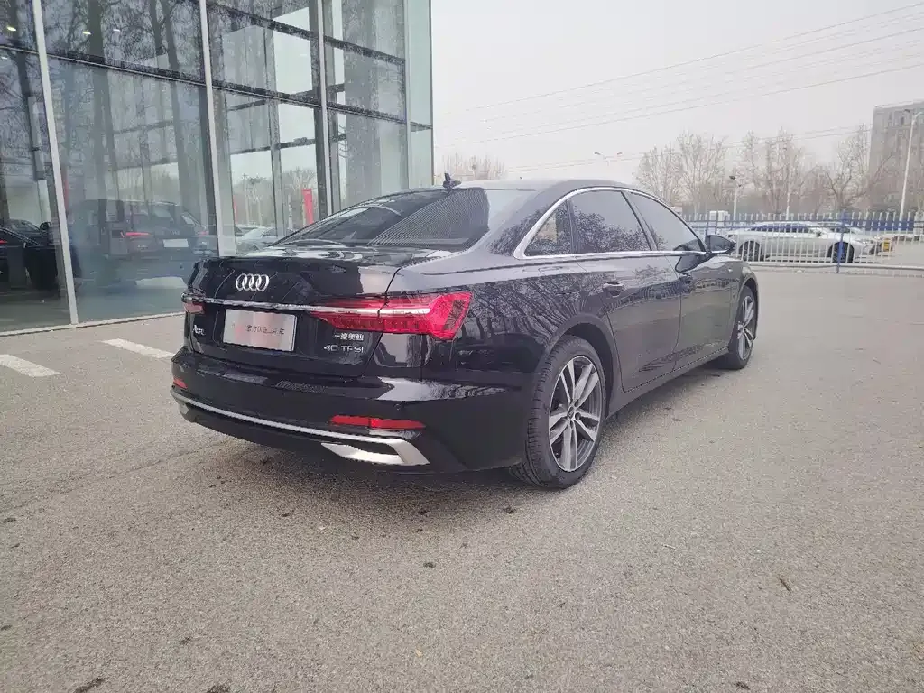 Audi A6L 2024 из CN, фото 8