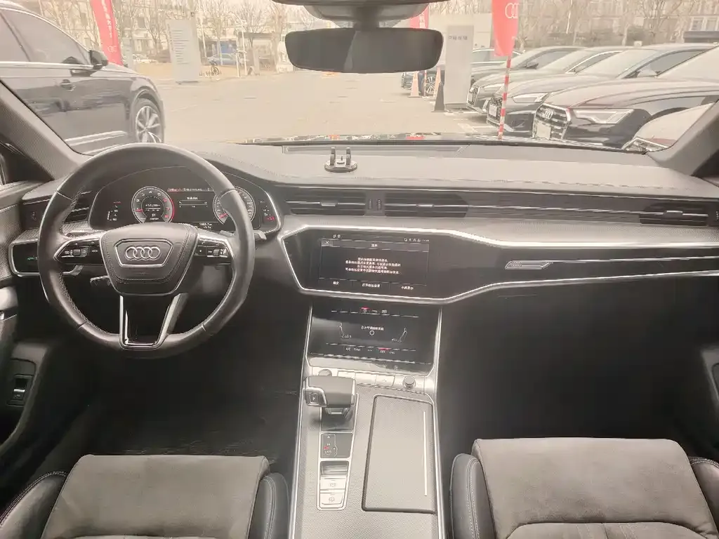 Audi A6L 2024 из CN, фото 5
