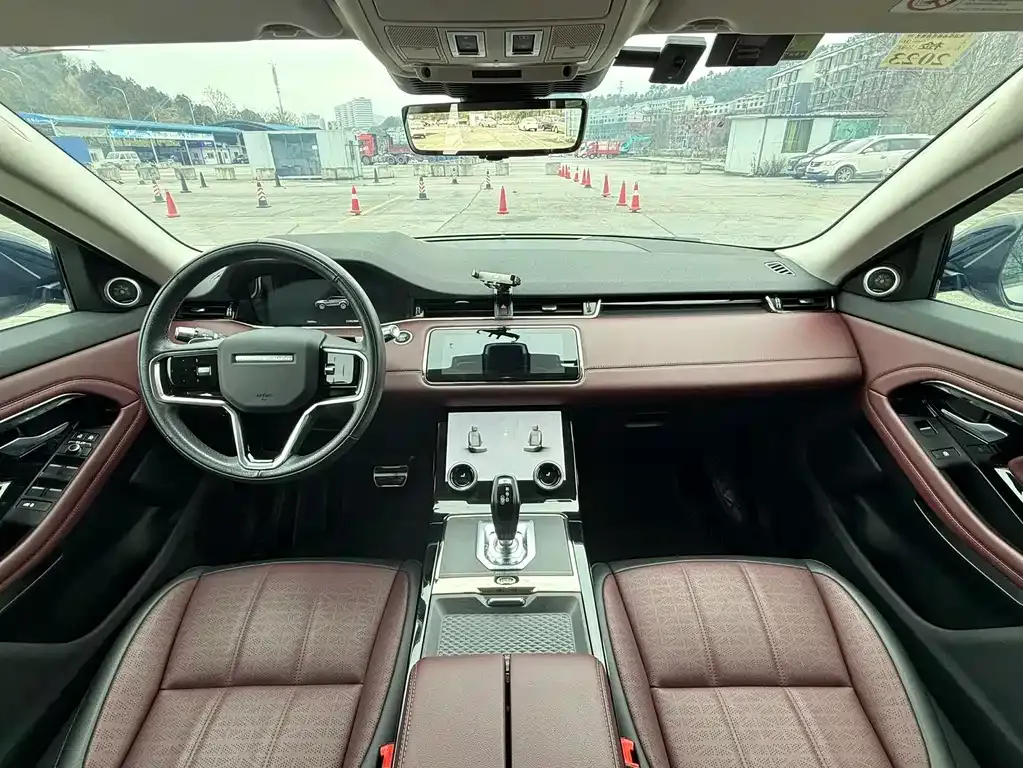 Land Rover Evoque — фото 3