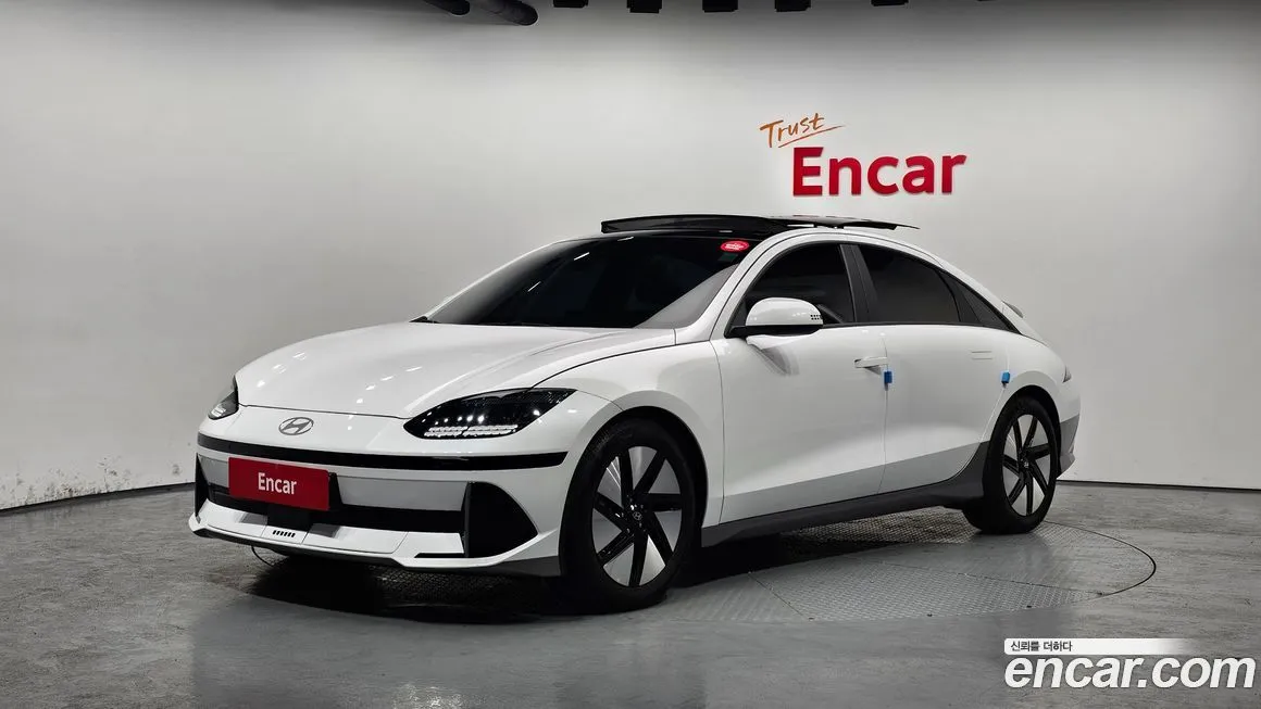 Hyundai Ioniq6 — фото 1