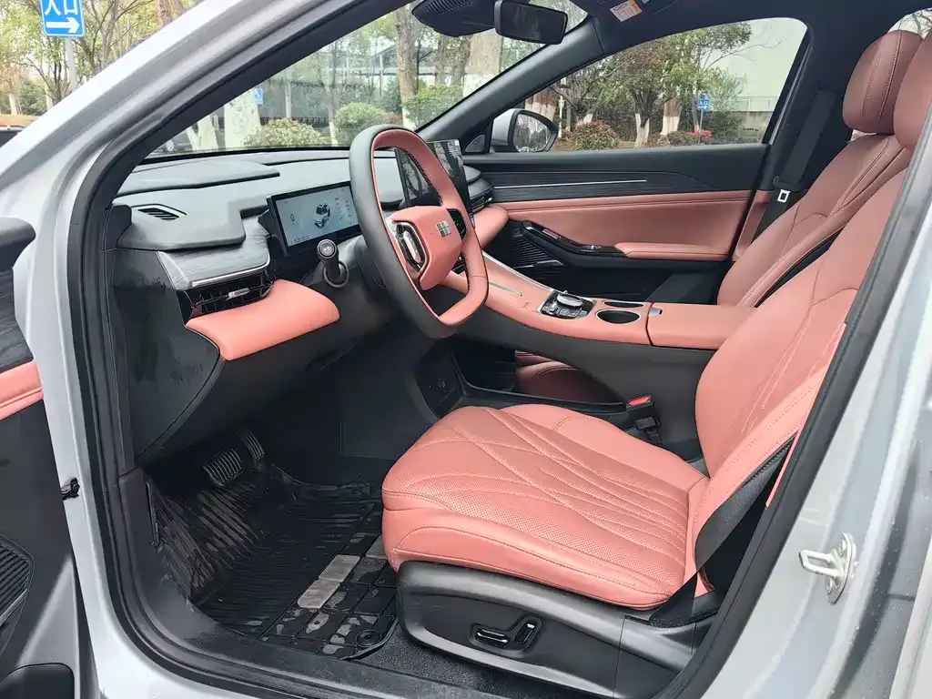 Geely Galaxy L6 2025 из CN, фото 8