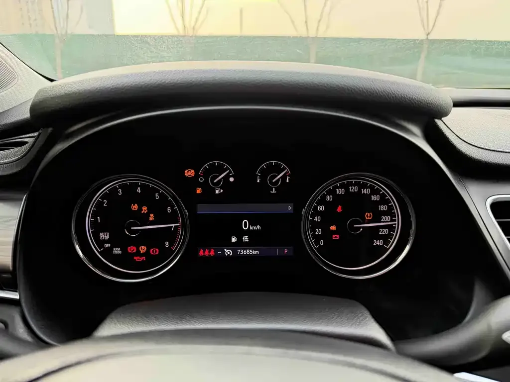 Buick LaCrosse 2021 из CN, фото 2