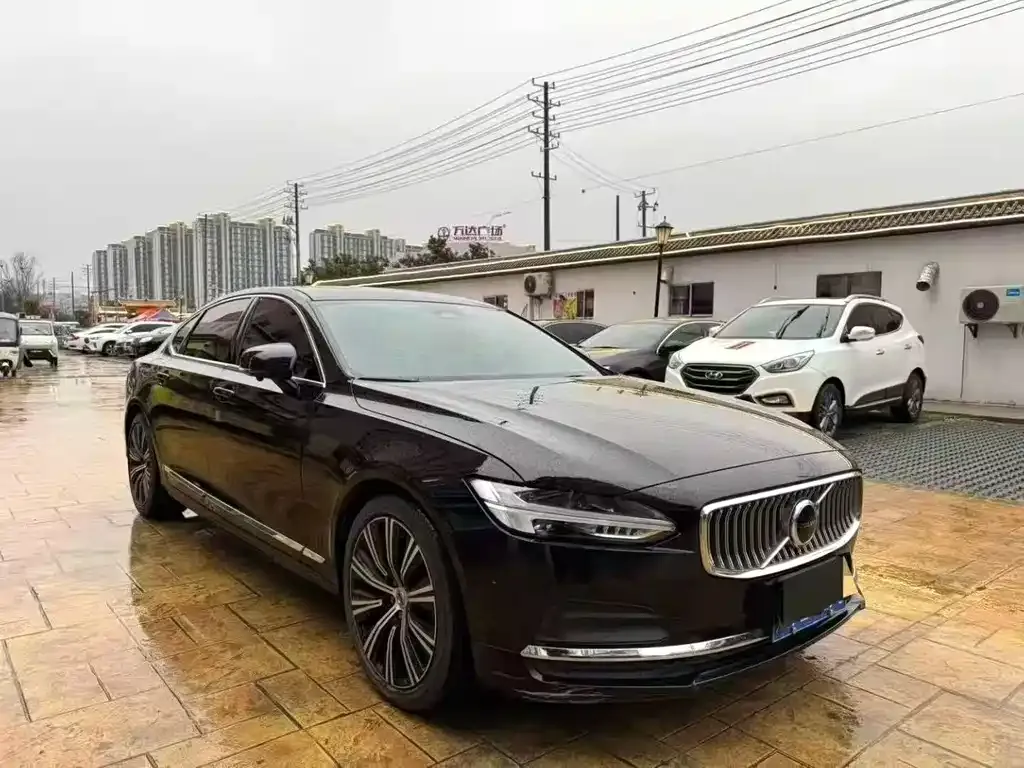 Volvo S90 2024 из CN, фото 5