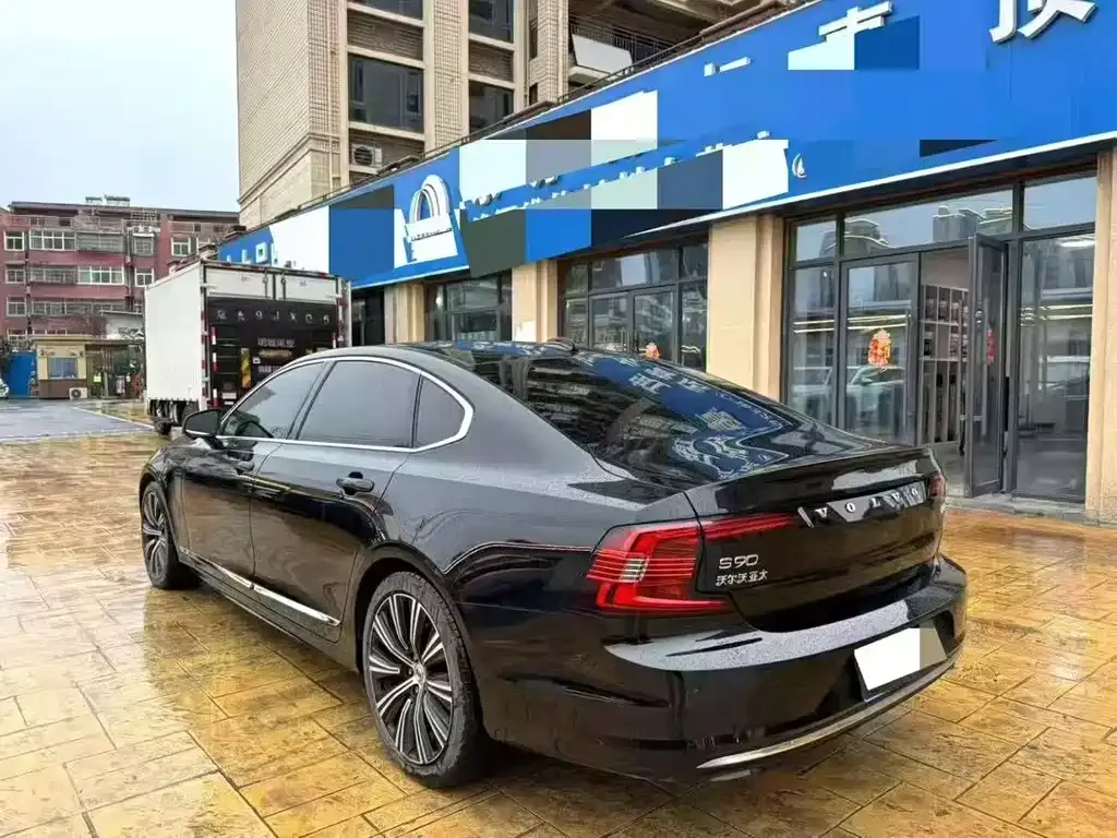 Volvo S90 2024 из CN, фото 4