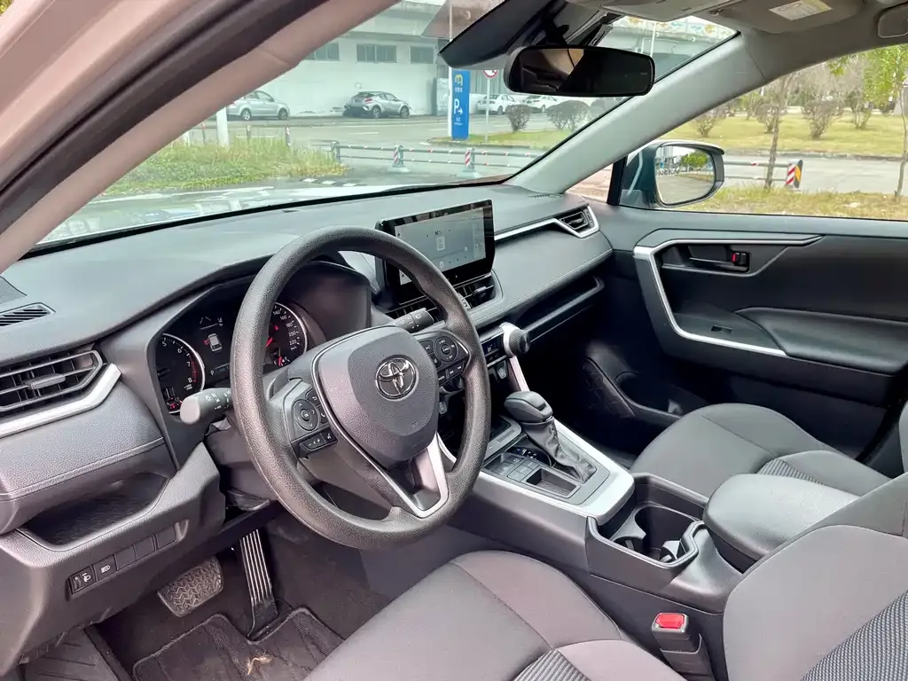 Toyota Wildlander 2025 из CN, фото 6