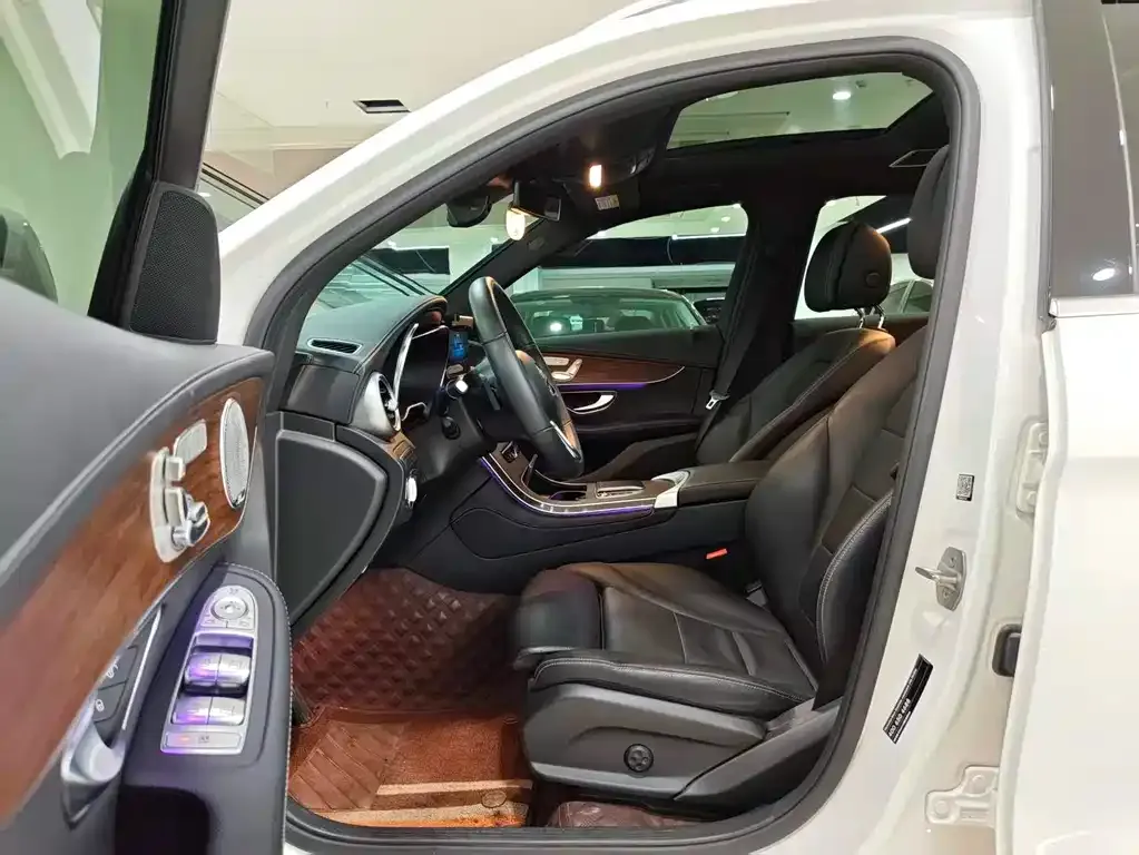 Mercedes-Benz GLC 2021 из CN, фото 7
