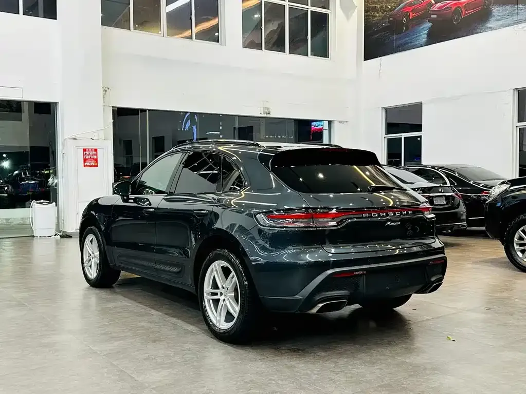 Porsche Macan — фото 8