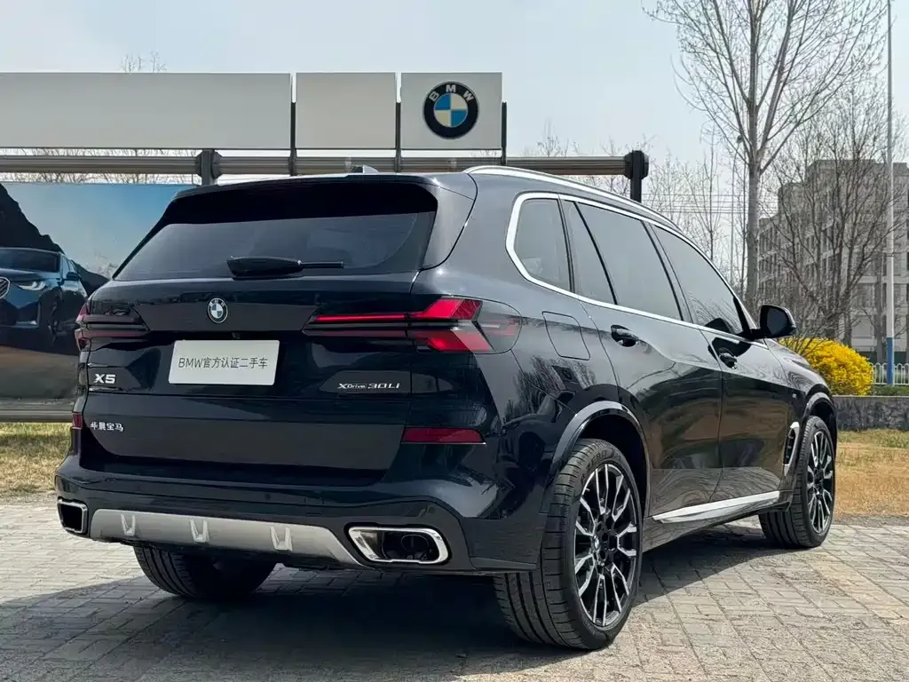BMW X5 — фото 2