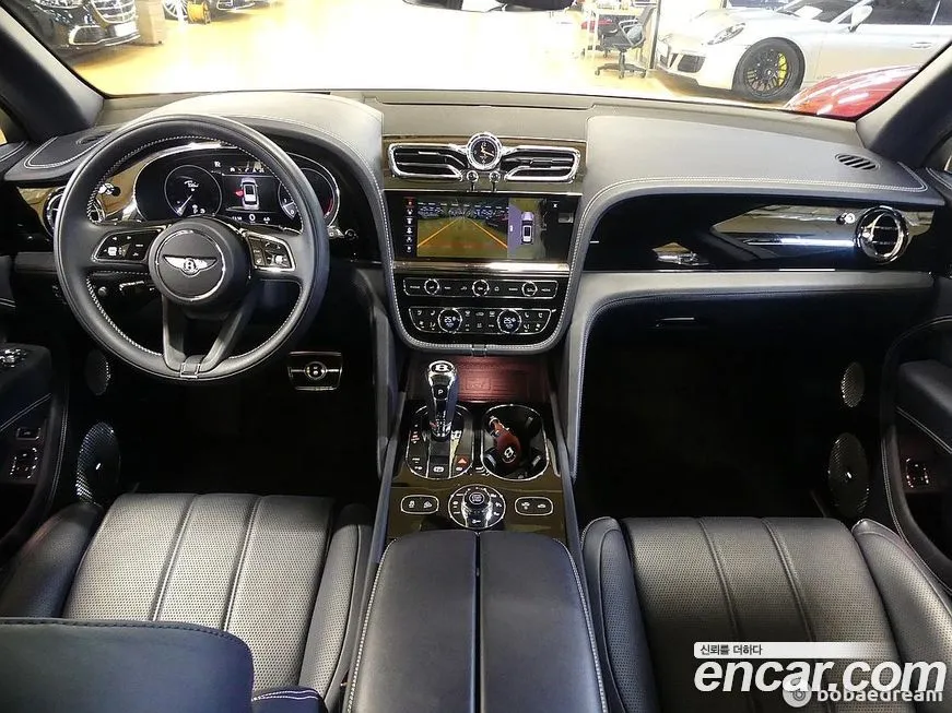 Bentley Bentayga 2021 из KR, фото 4
