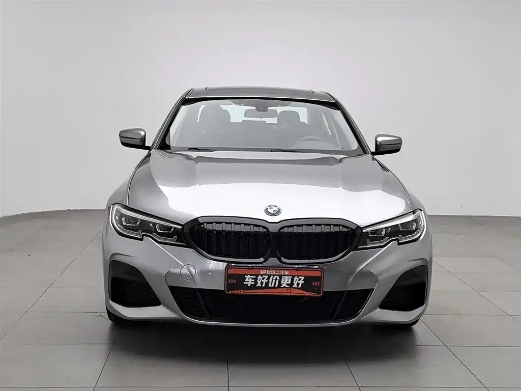 BMW 3 Series 2021 из CN, фото 2