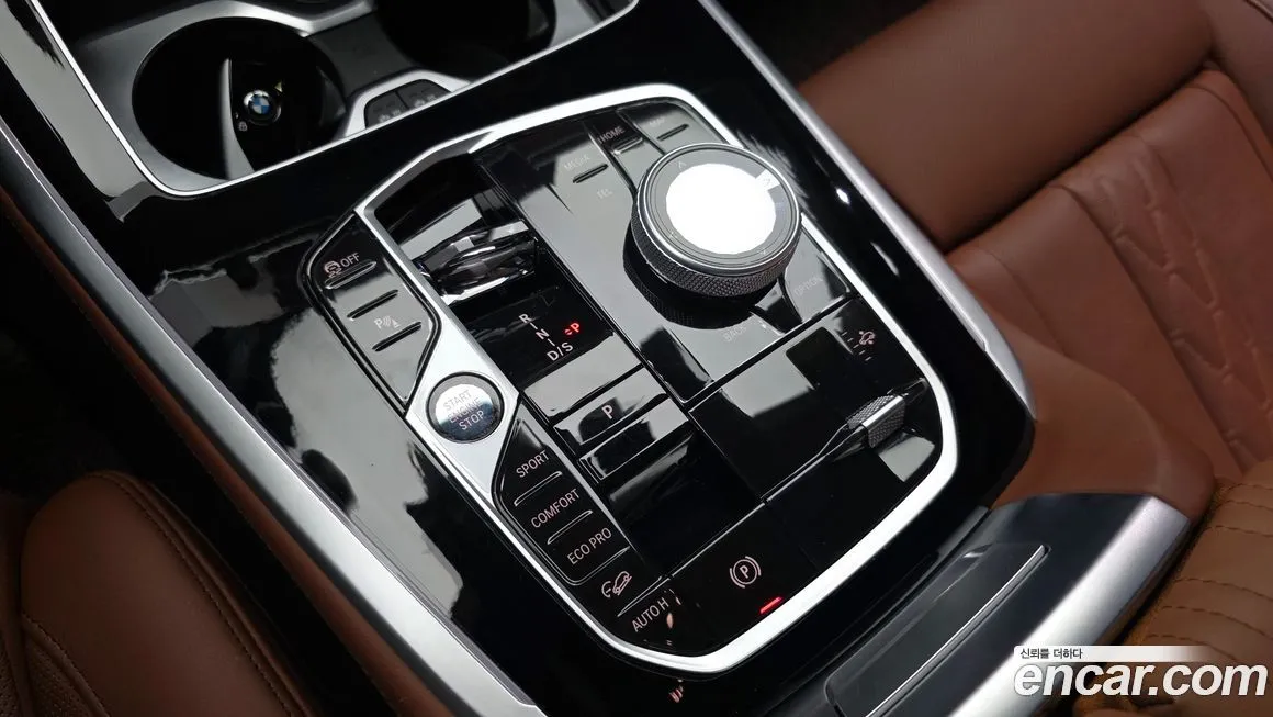BMW X7 — фото 10