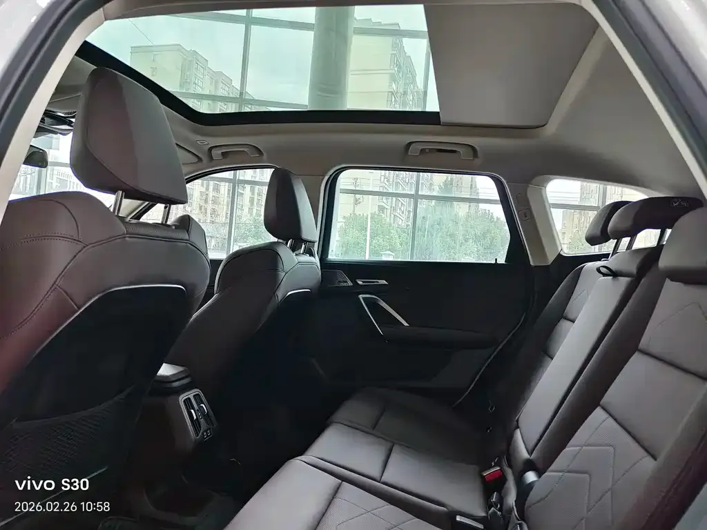 BMW X1 2024 из CN, фото 6