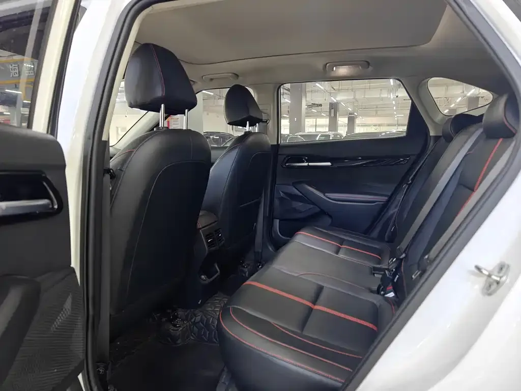 Kia KX3 — фото 2
