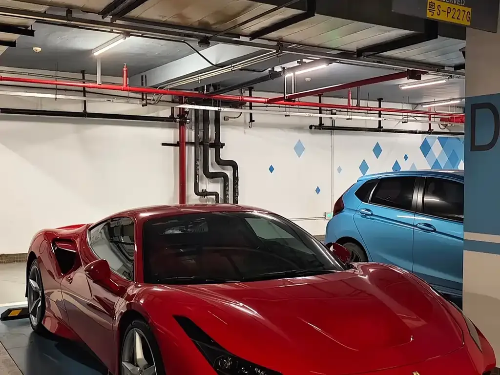 Ferrari F8 2022 из CN, фото 5