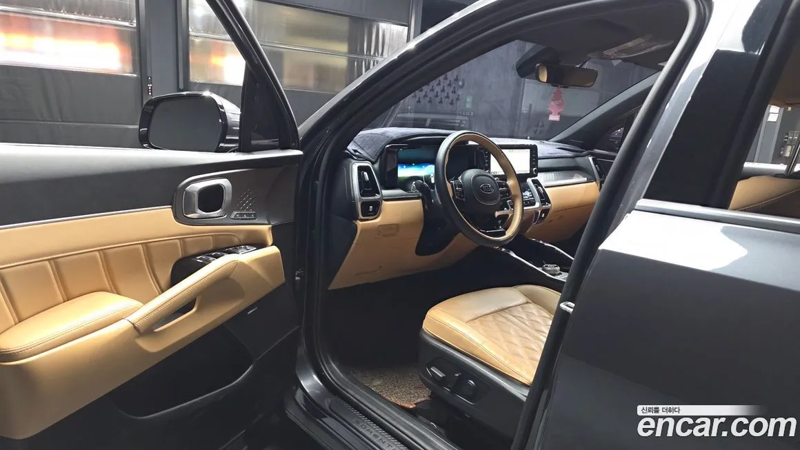 Kia Sorento — фото 6